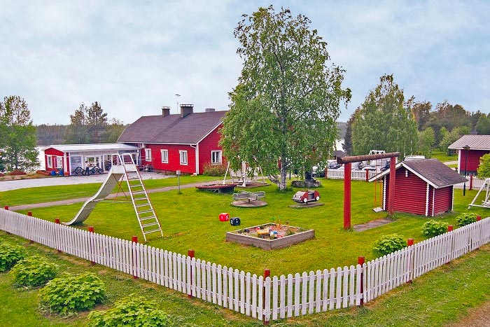 leirintäalue wild taiga maatilamajoitus b&b majoitus